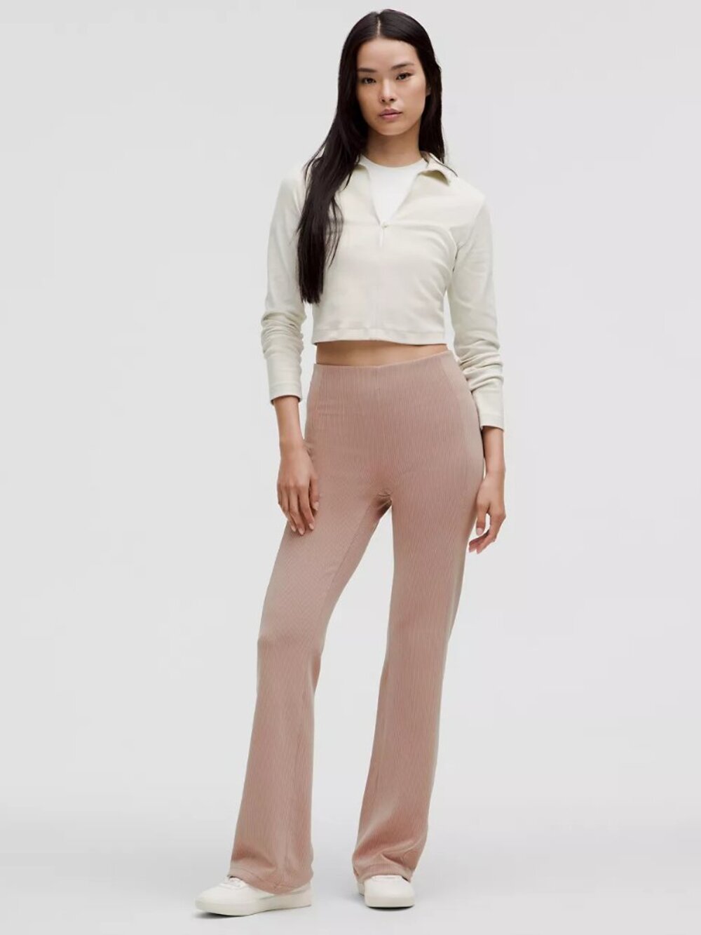 NWOT Lululemon Ribbed Softstreme Flared Pant size 4